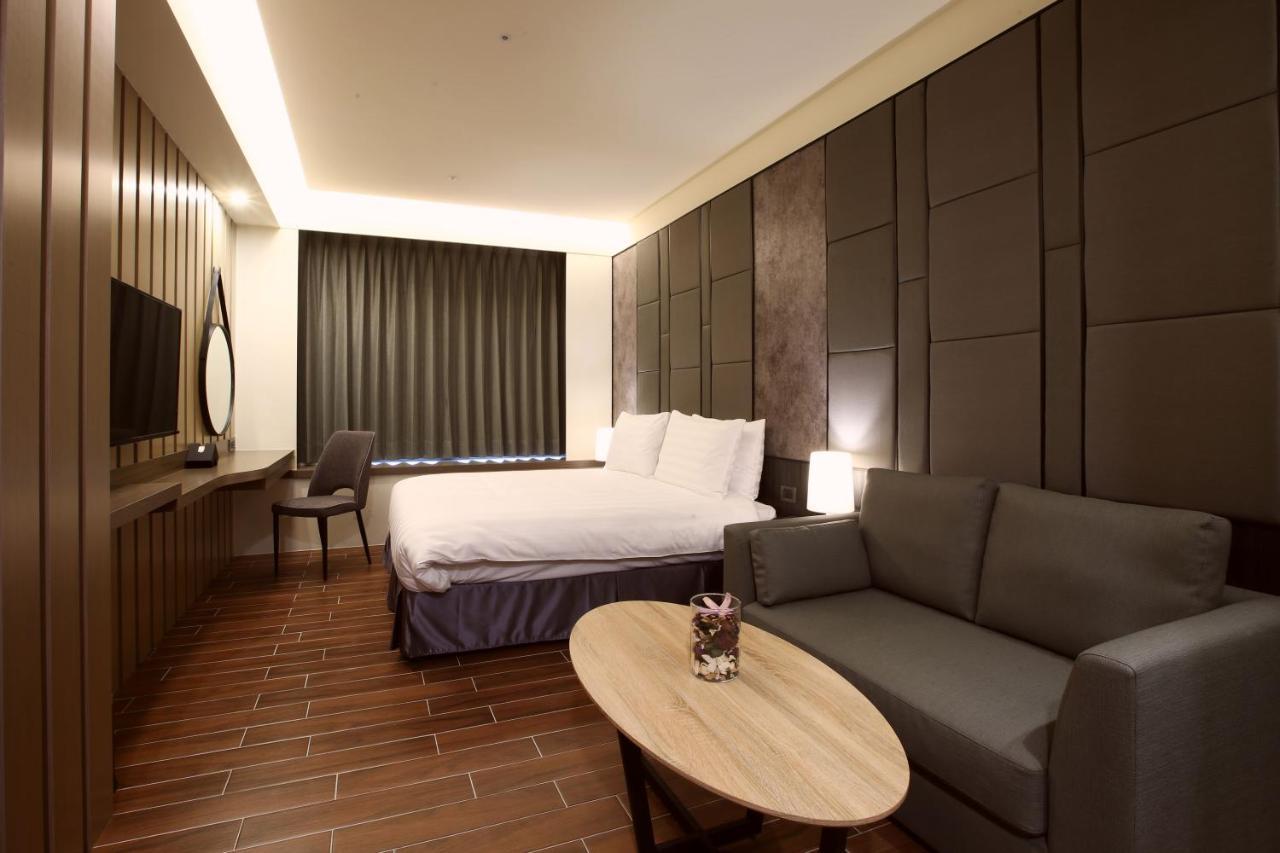 Hotel A Tainan Luaran gambar